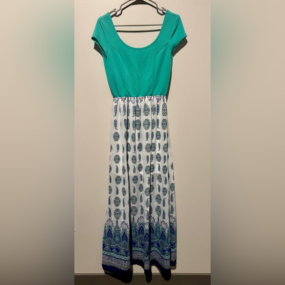 Charlotte Russe teal and white paisley print maxi dress